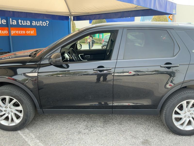 Land Rover Discovery Sport 2.0 Td4 SE AWD 2018 – снимка 4