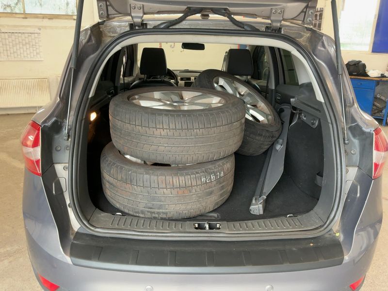 Ford Kuga 2.0 TDCi Titanium 2012 – снимка 16