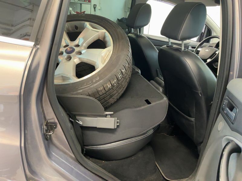 Ford Kuga 2.0 TDCi Titanium 2012 – снимка 20