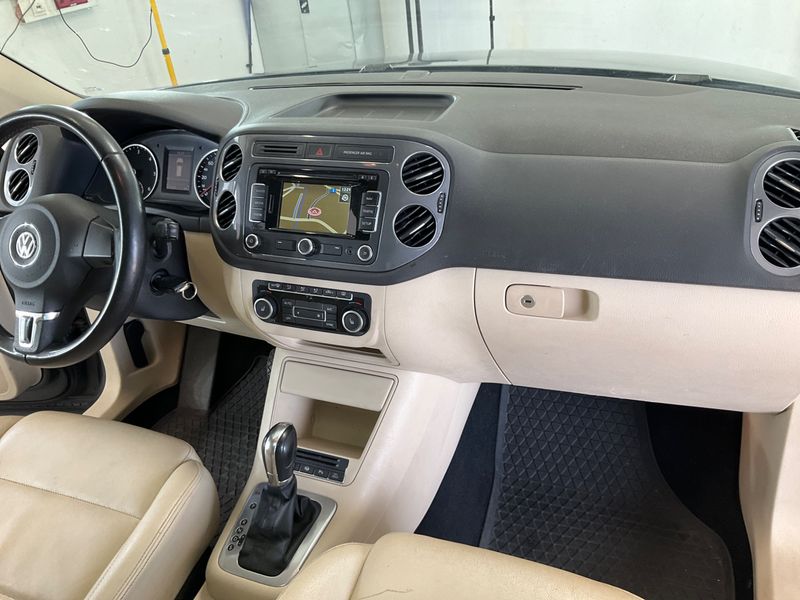 Volkswagen Tiguan 2.0 TDI Track & Style 4Motion BlueMotion Tech 2013 – снимка 35
