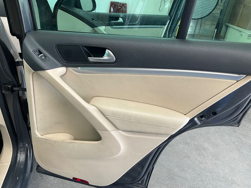 Volkswagen Tiguan 2.0 TDI Track & Style 4Motion BlueMotion Tech 2013 – снимка на щета 46