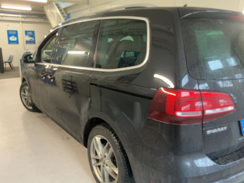 Volkswagen Sharan 2.0 TDI Highline 4Motion BlueMotion Tech 2020 – снимка 6