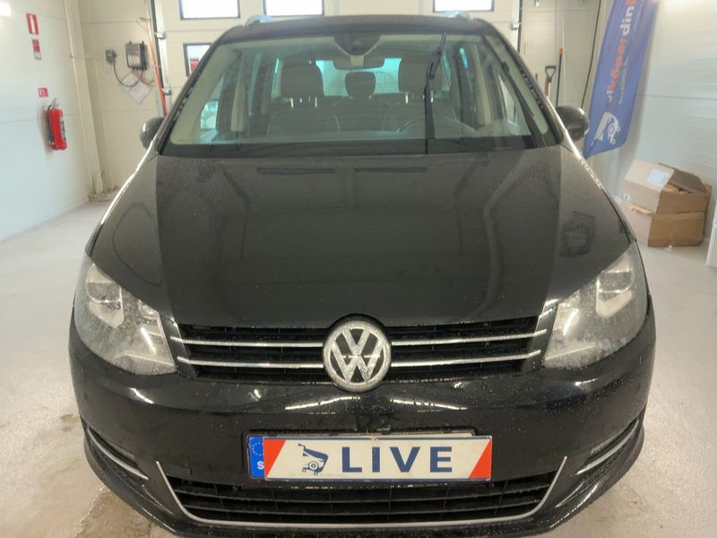 Volkswagen Sharan 2.0 TDI Highline 4Motion BlueMotion Tech 2020 – снимка 14