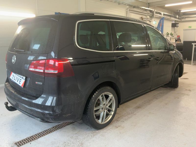 Volkswagen Sharan 2.0 TDI Highline 4Motion BlueMotion Tech 2020 – снимка 8
