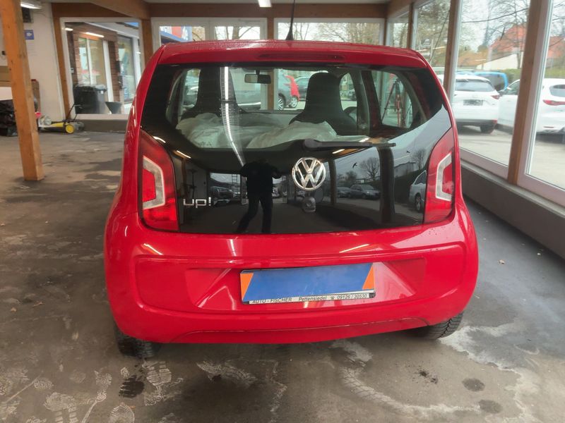 Volkswagen up! 1.0 Move up! 2013 – снимка 7