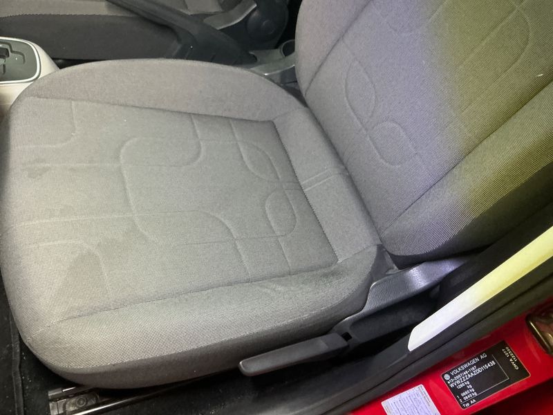 Volkswagen up! 1.0 Move up! 2013 – снимка 42