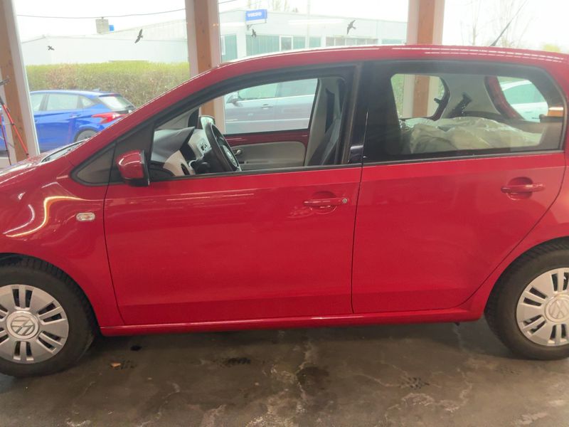 Volkswagen up! 1.0 Move up! 2013 – снимка 4