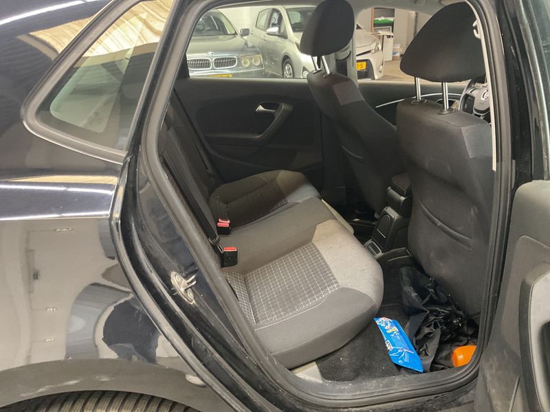 Volkswagen Polo 1.4 TDI Comfortline BlueMotion Tech 2015 – снимка на щета