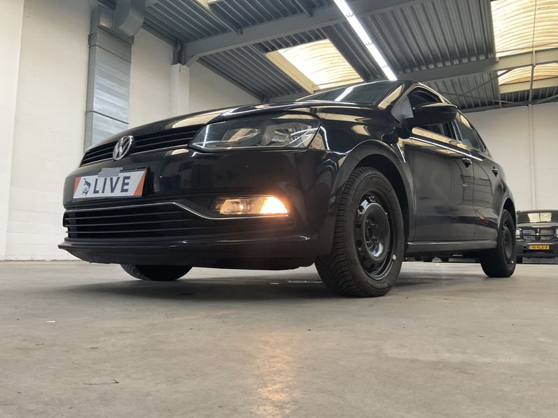 Volkswagen Polo 1.4 TDI Comfortline BlueMotion Tech 2015 – снимка на щета