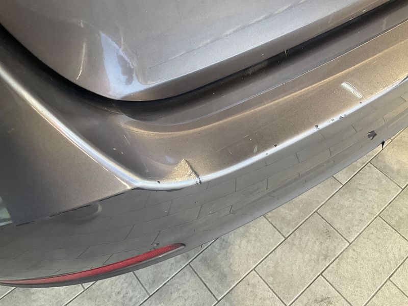 Skoda Superb 2.0 TDI Elegance 2012 – снимка 32
