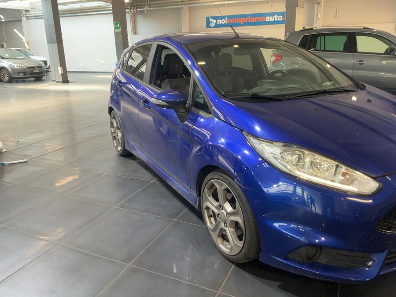 Ford Fiesta 1.6 EcoBoost ST 2017 – снимка 12