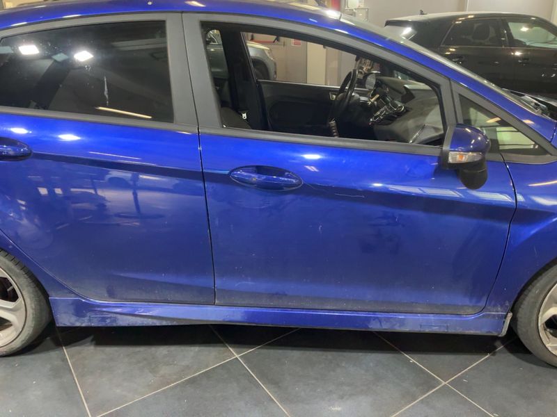 Ford Fiesta 1.6 EcoBoost ST 2017 – снимка 10