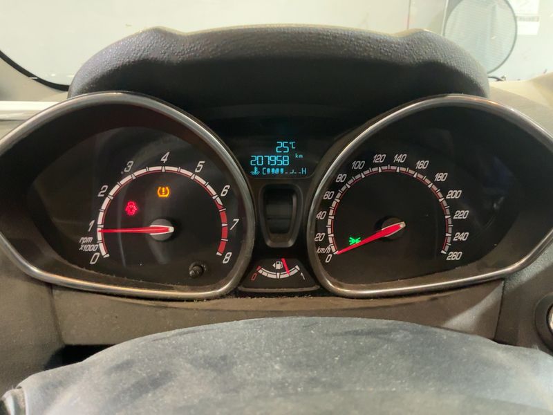 Ford Fiesta 1.6 EcoBoost ST 2017 – снимка 18