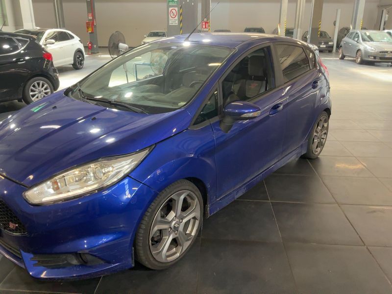 Ford Fiesta 1.6 EcoBoost ST 2017 – снимка 2