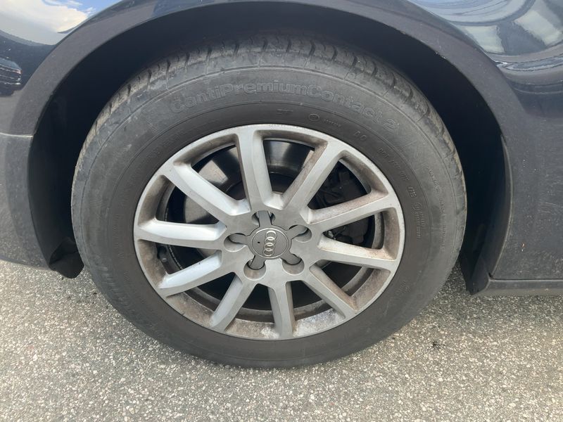 Audi A4 1.8 TFSI Attraction 2012 – снимка 3