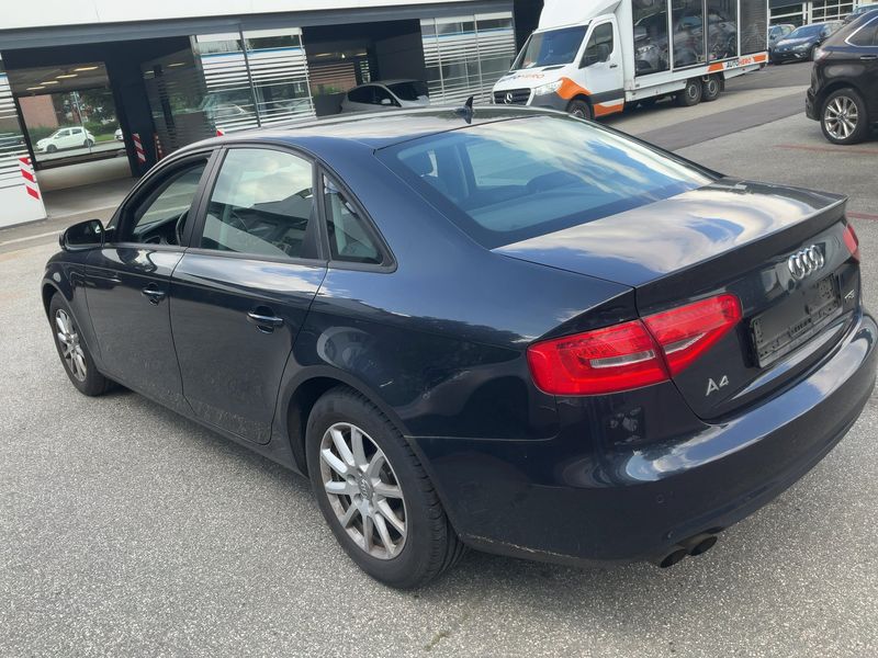 Audi A4 1.8 TFSI Attraction 2012 – снимка 6
