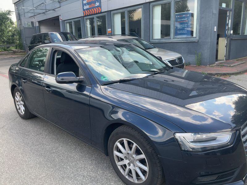 Audi A4 1.8 TFSI Attraction 2012 – снимка 12