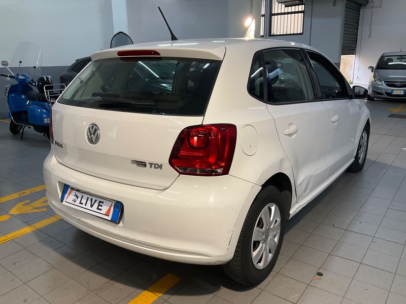 Volkswagen Polo 1.2 TDI Trendline 2014 – снимка 2