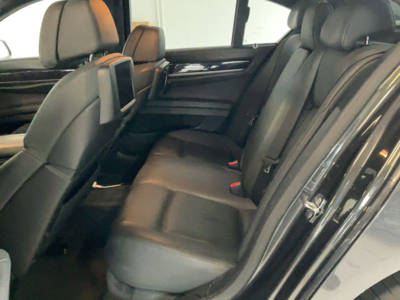 BMW 7er 750i 2009 – снимка 19