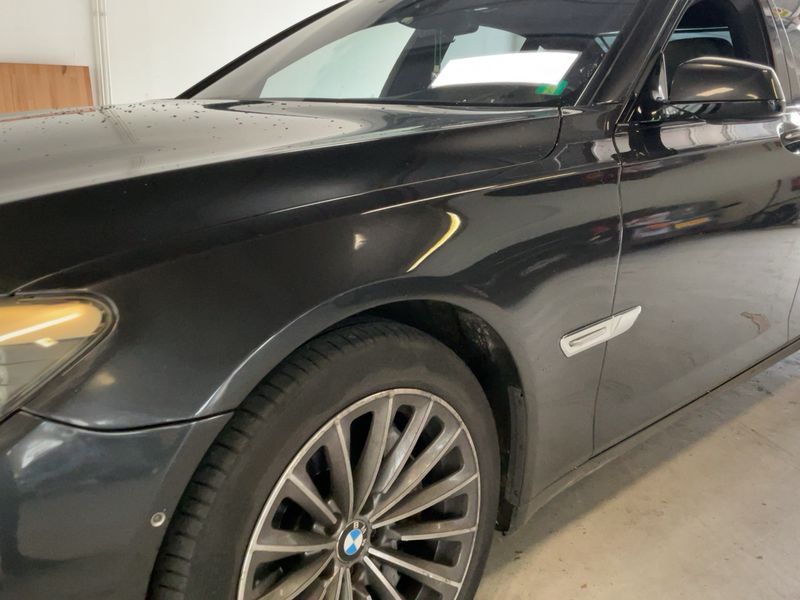 BMW 7er 750i 2009 – снимка 2