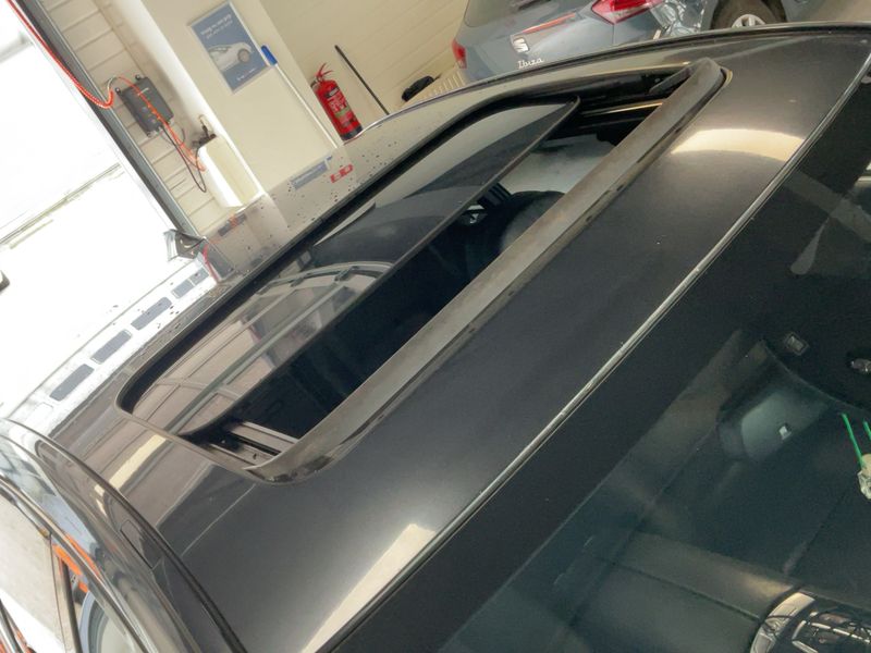BMW 7er 750i 2009 – снимка 13