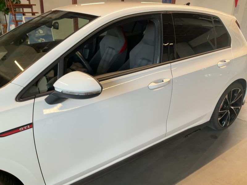 Volkswagen Golf VIII 2.0 TSI GTI 2022 – снимка 4