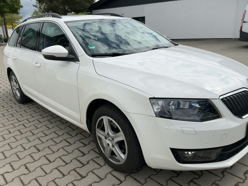 Skoda Octavia 2.0 TDI Elegance 2014 – снимка 12