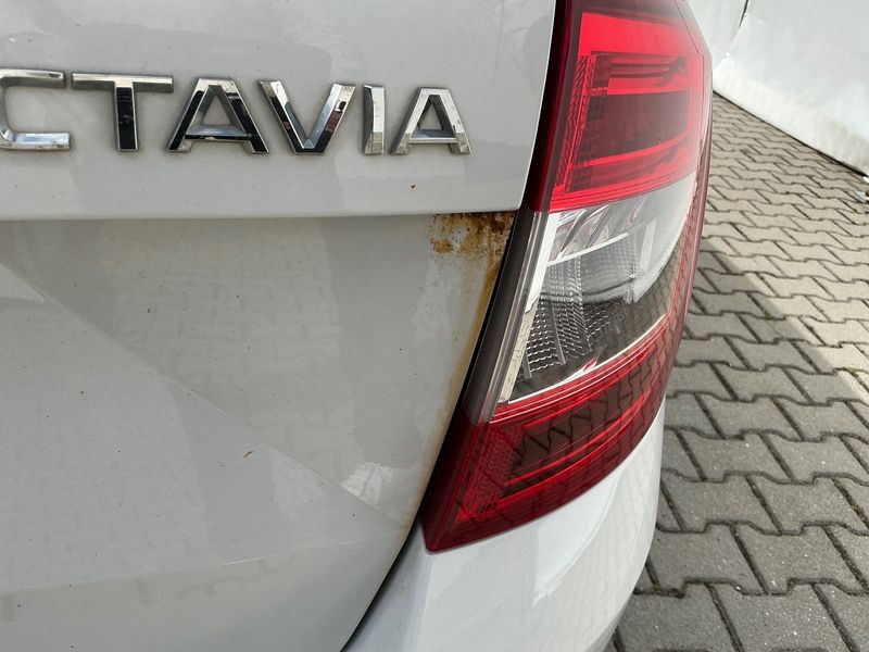 Skoda Octavia 2.0 TDI Elegance 2014 – снимка 40