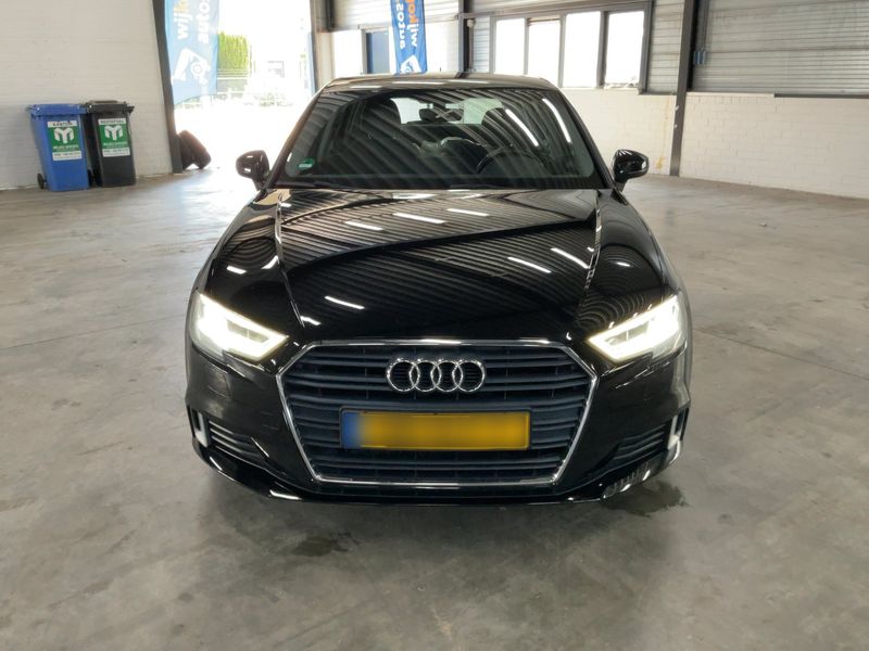 Audi A3 Sportback 30 TFSI Sport 2018 – снимка 14