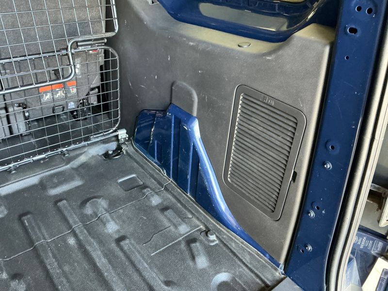 Ford Transit 1.5 TDCi Kombi Trend Lang 2018 – снимка 25