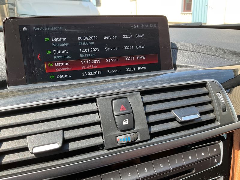 BMW 3er 330d Luxury Line Purity 2019 – снимка 22