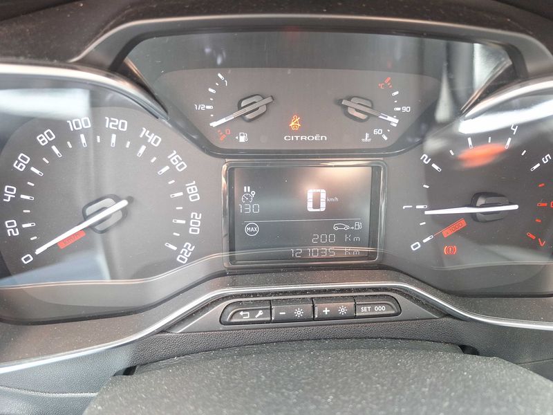 Citroen C3 1.2 PureTech Shine 2021 – снимка 12