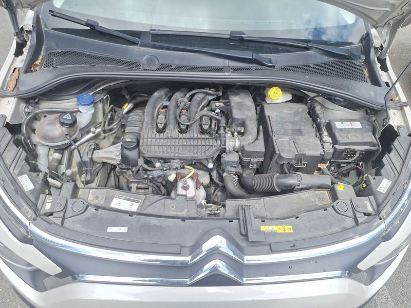 Citroen C3 1.2 PureTech Shine 2021 – снимка 8