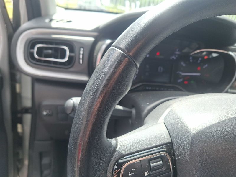Citroen C3 1.2 PureTech Shine 2021 – снимка 30