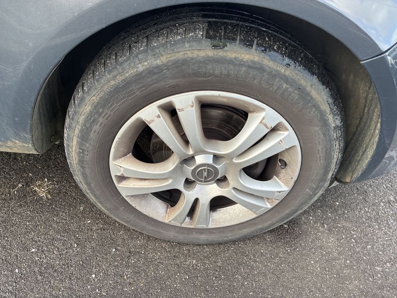 Opel Corsa 1.2 Active 2013 – снимка 21