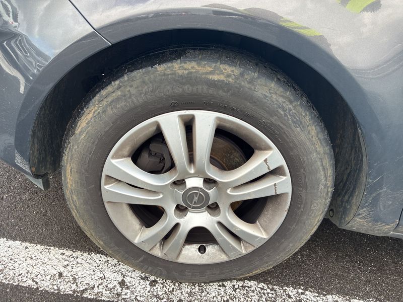 Opel Corsa 1.2 Active 2013 – снимка 28