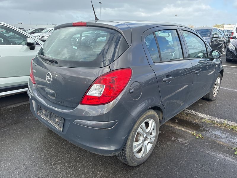 Opel Corsa 1.2 Active 2013 – снимка 5