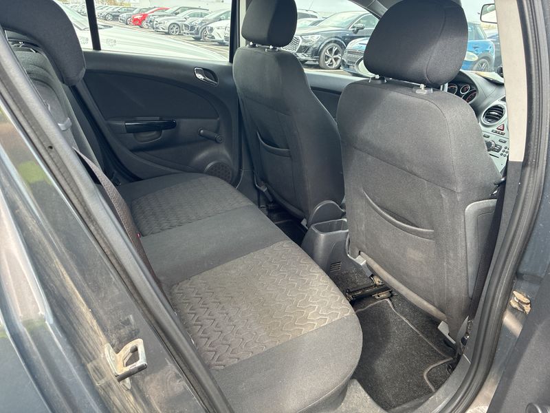 Opel Corsa 1.2 Active 2013 – снимка 13