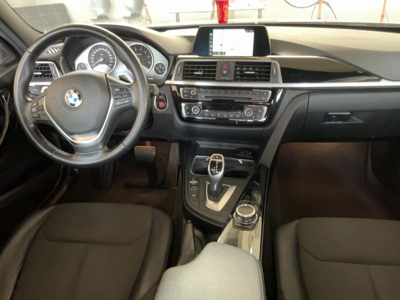 BMW 3er 320i Advantage 2018 – снимка 18