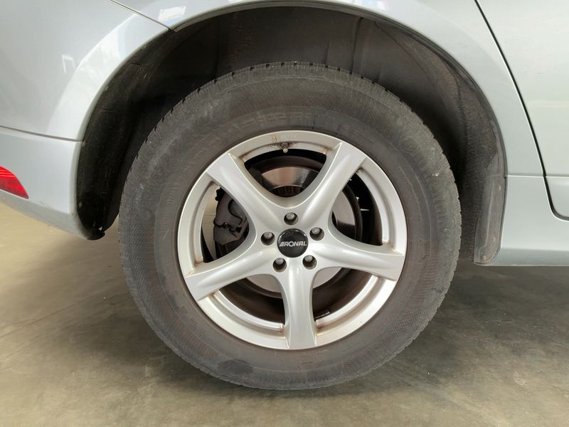 Volvo XC60 2.0 D4 Momentum 2WD 2014 – снимка 9