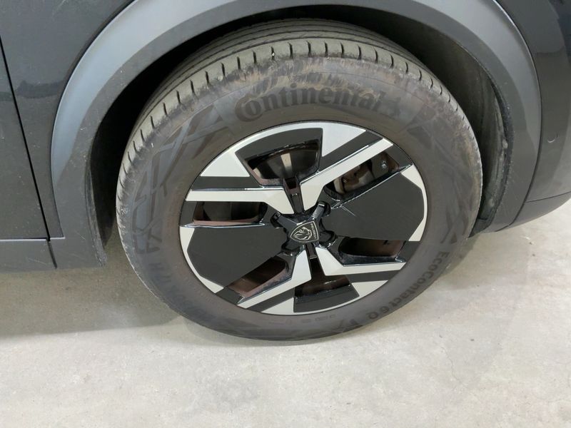 Peugeot 2008 1.2 PureTech Allure 2023 – снимка 11