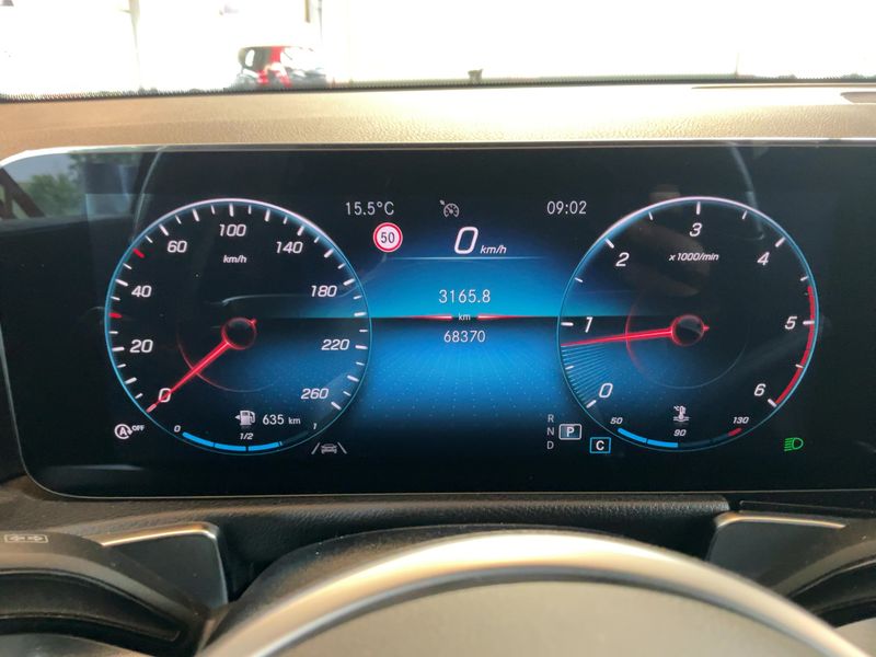 Mercedes-Benz GLB-Klasse GLB 220 d Progressive 2021 – снимка 19