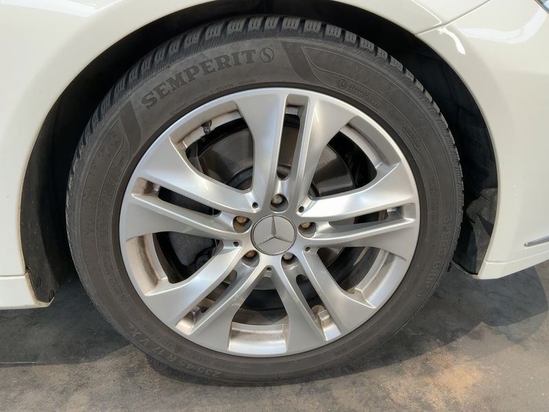 Mercedes-Benz E-Klasse E 350 CGI BlueEfficiency Avantgarde 2009 – снимка 11