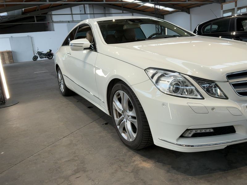 Mercedes-Benz E-Klasse E 350 CGI BlueEfficiency Avantgarde 2009 – снимка 12