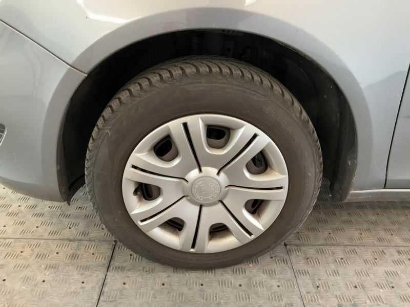 Skoda Fabia 1.4 Cool Edition 2012 – снимка 3