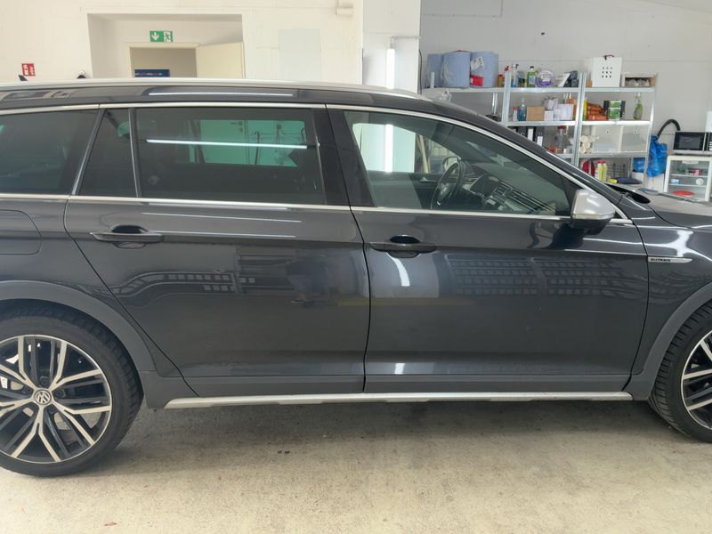 Volkswagen Passat Alltrack 2.0 TDI 4Motion BlueMotion Tech 2018 – снимка 10