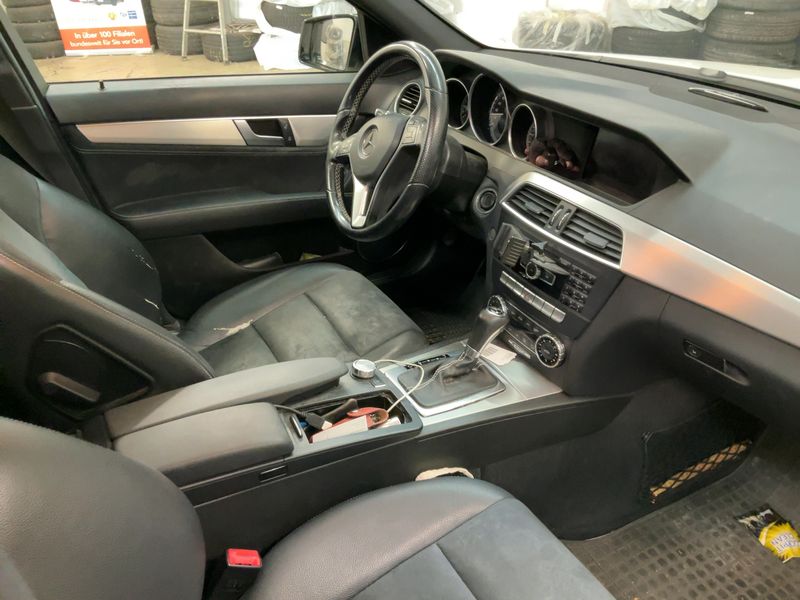 Mercedes-Benz C-Klasse C 250 CDI T 4Matic BlueEfficiency Classic 2013 – снимка 16