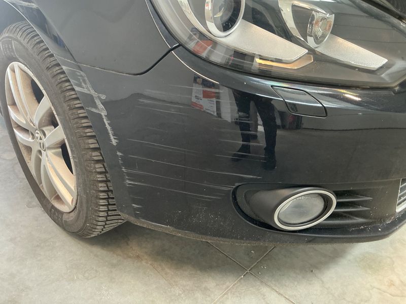 Volkswagen Golf VI 1.6 TDI Highline 2010 – снимка на щета 35