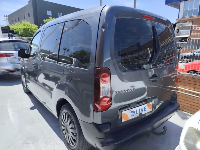 Peugeot Partner 1.6 Blue-HDi Access 2017 – снимка 3