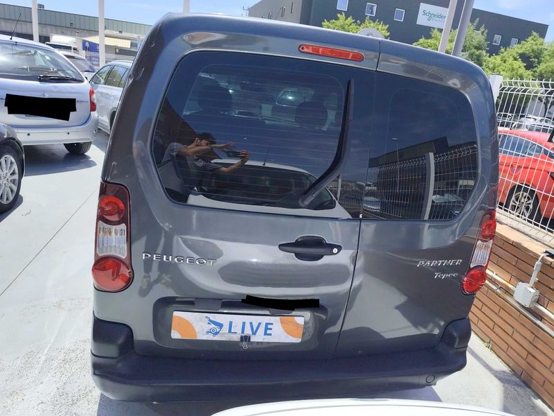 Peugeot Partner 1.6 Blue-HDi Access 2017 – снимка 4